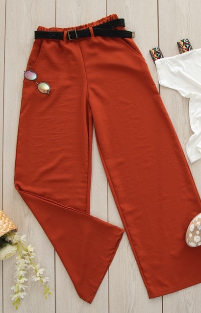 Mehrere Stückanzahl von Mid-Century Designer Sessel mit Teakholz-Gestell